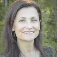 Diane Carmel Léger